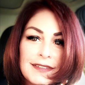 Meet your Posher, Candy